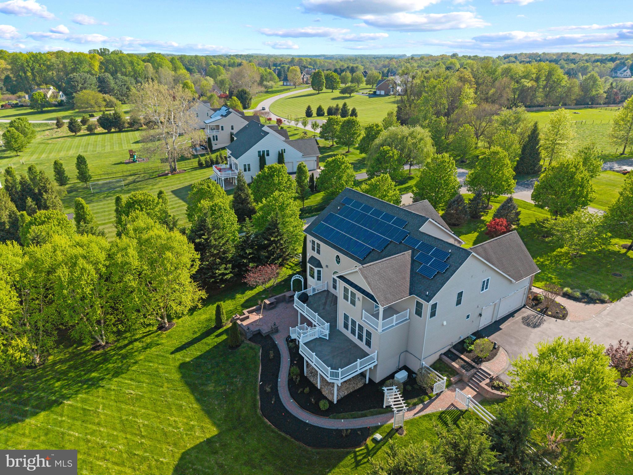 WARFIELD ESTATES - Residential