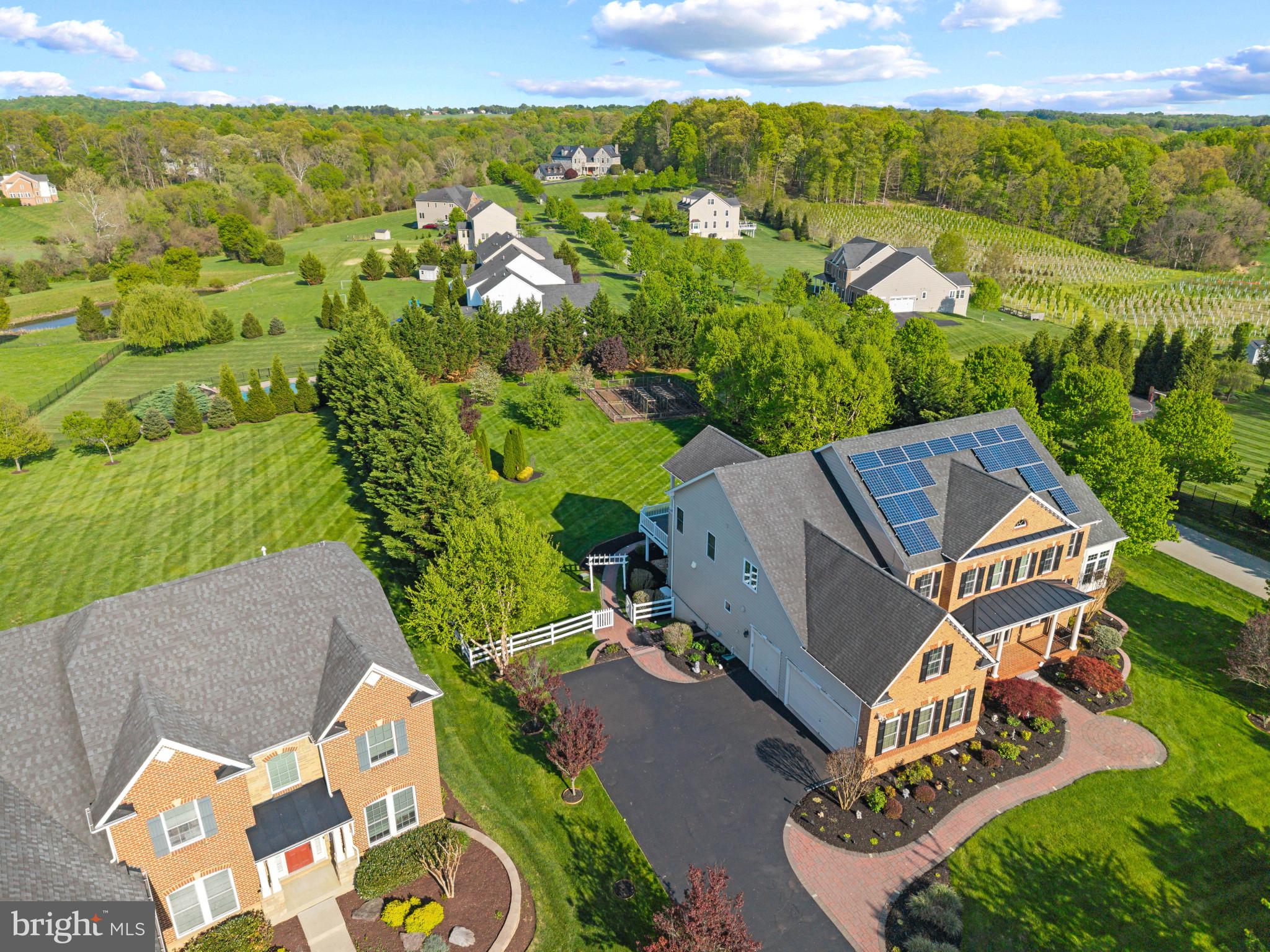 WARFIELD ESTATES - Residential