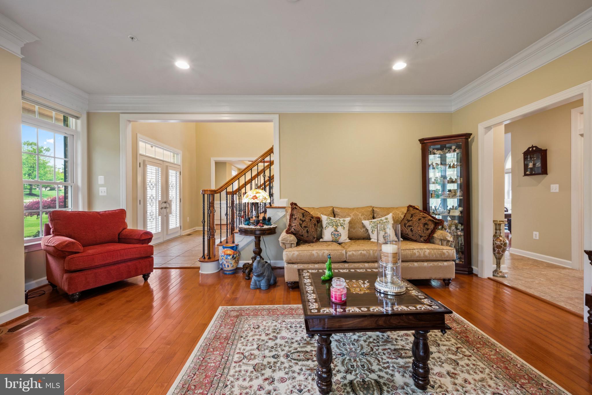 WARFIELD ESTATES - Residential