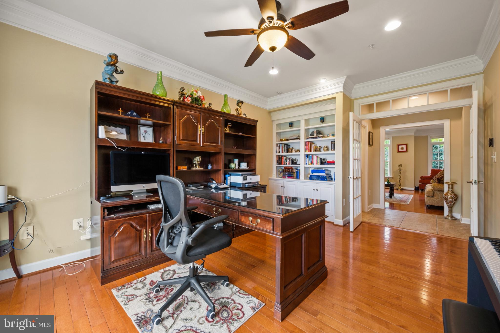 WARFIELD ESTATES - Residential