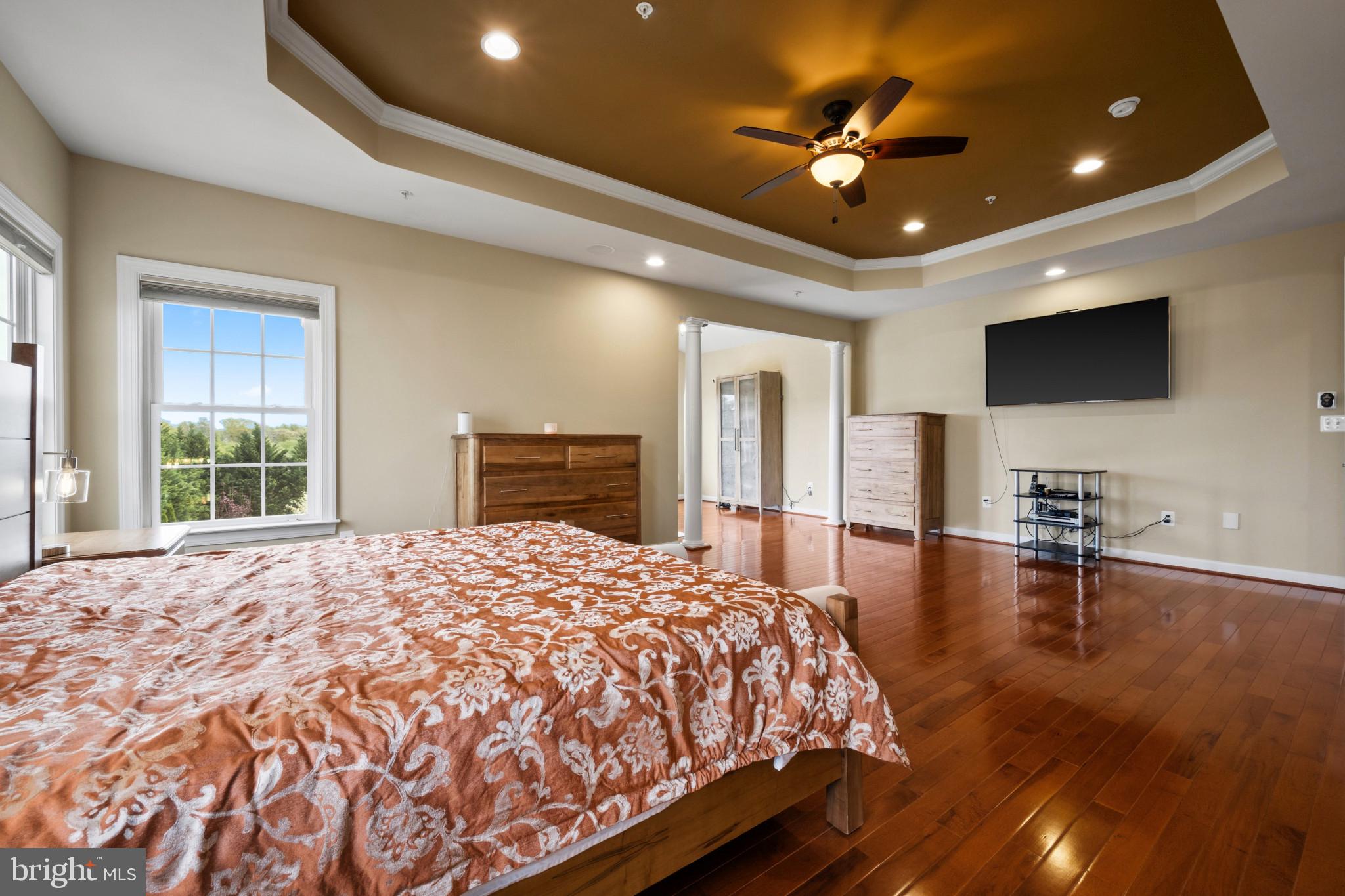 WARFIELD ESTATES - Residential