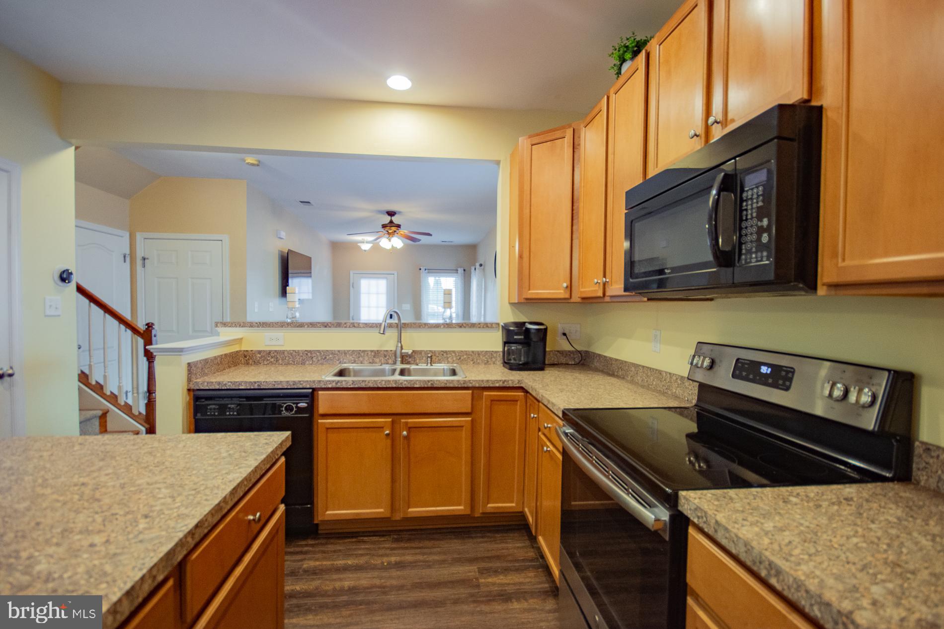 ARCHERS ROCK - Residential