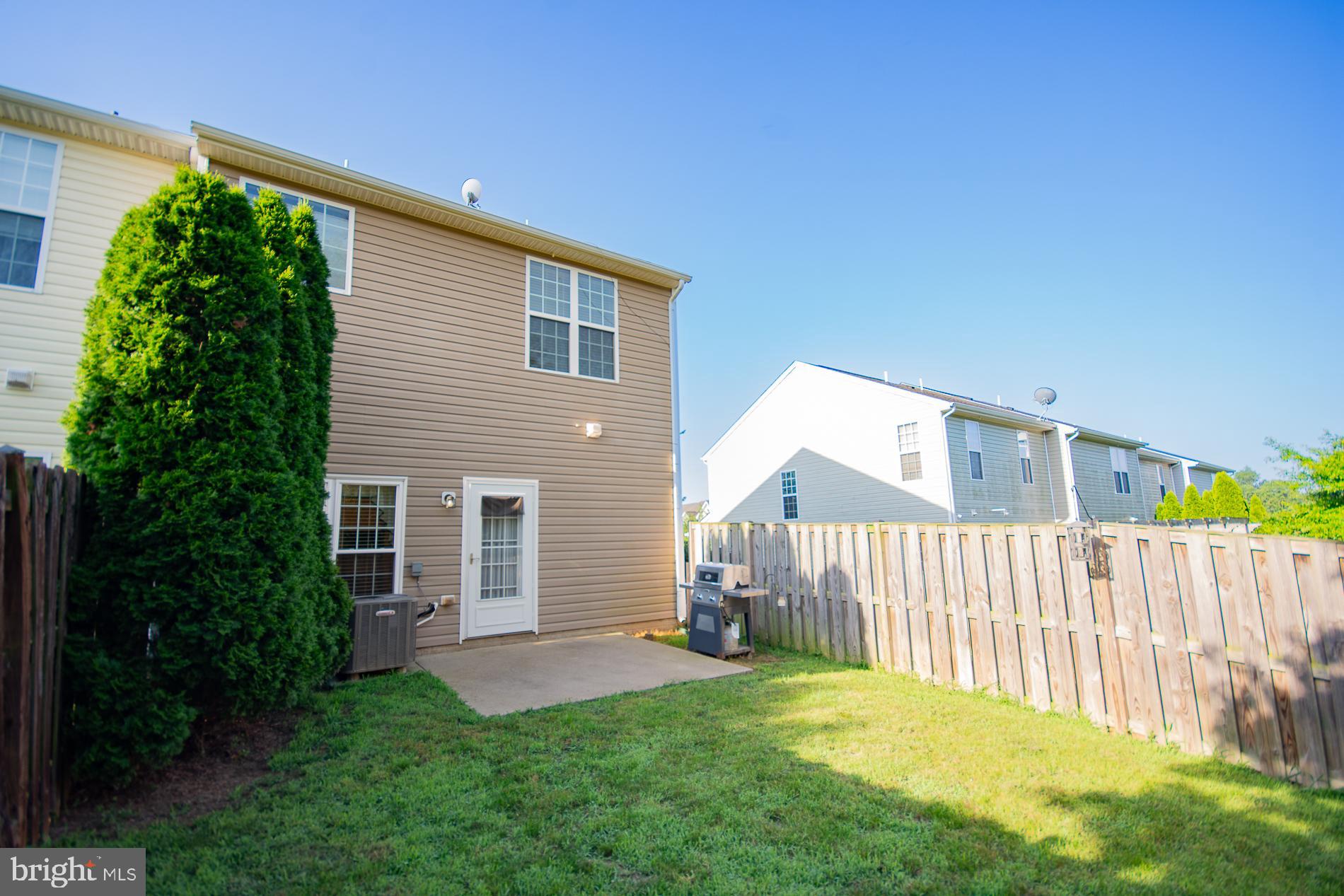 ARCHERS ROCK - Residential