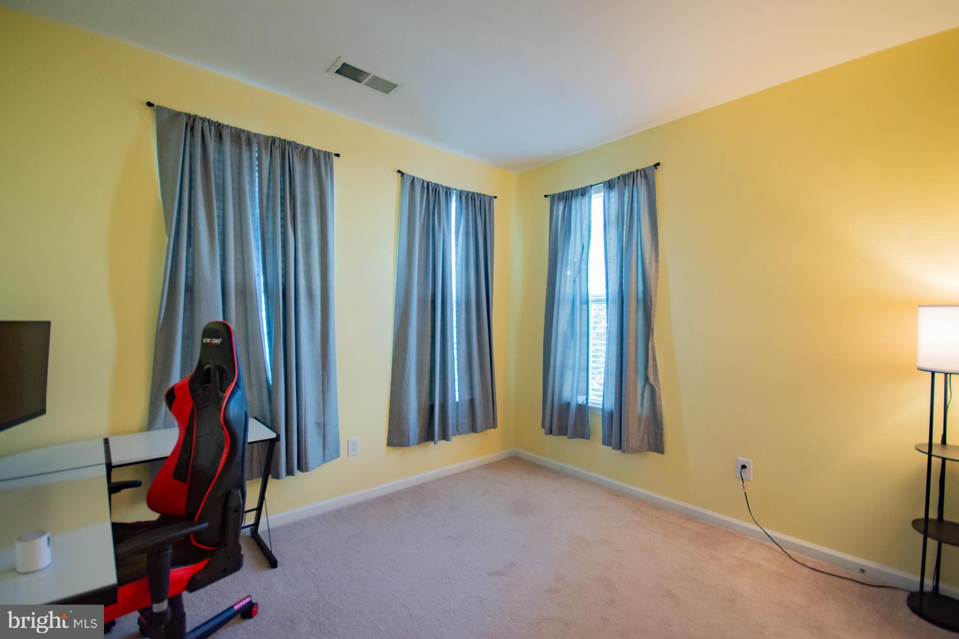 ARCHERS ROCK - Residential