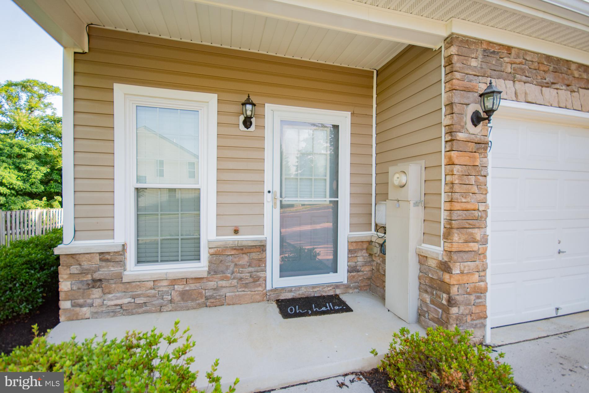 ARCHERS ROCK - Residential