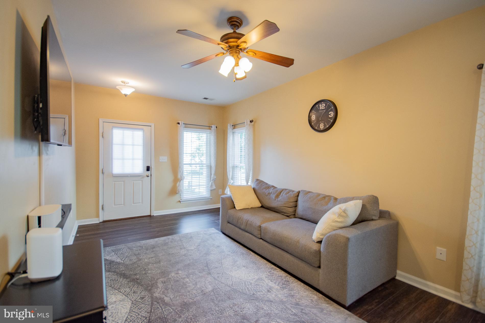 ARCHERS ROCK - Residential