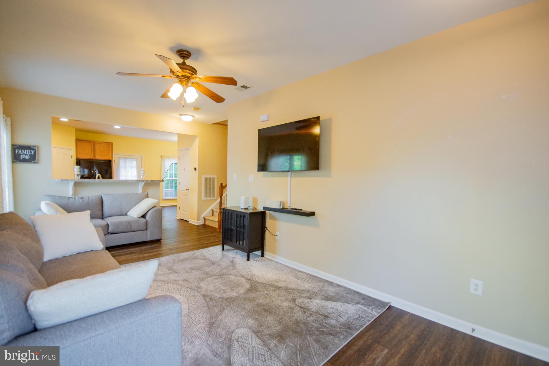 ARCHERS ROCK - Residential