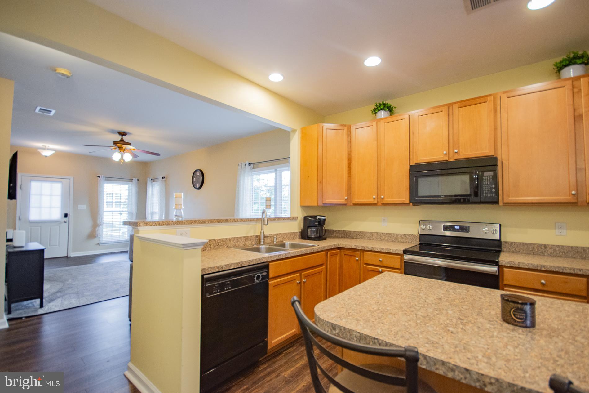 ARCHERS ROCK - Residential