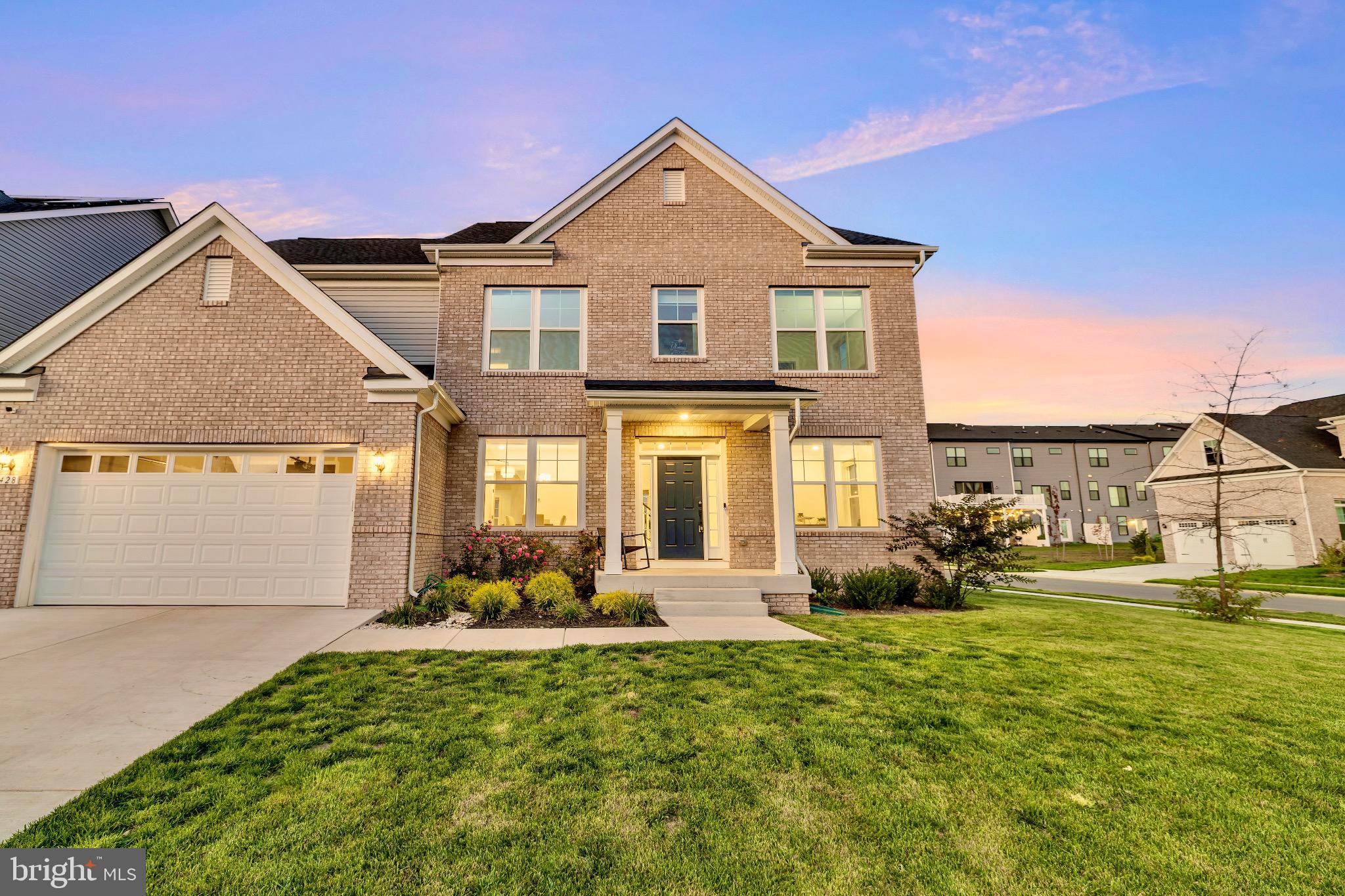 SOUTHLAKE - Residential