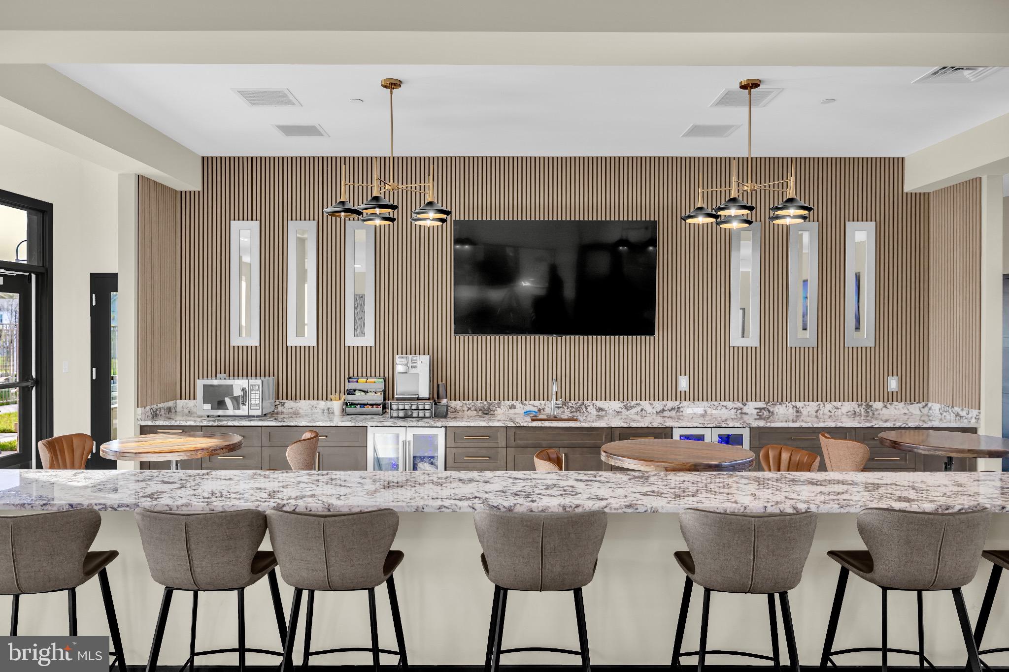 SOUTHLAKE - Residential