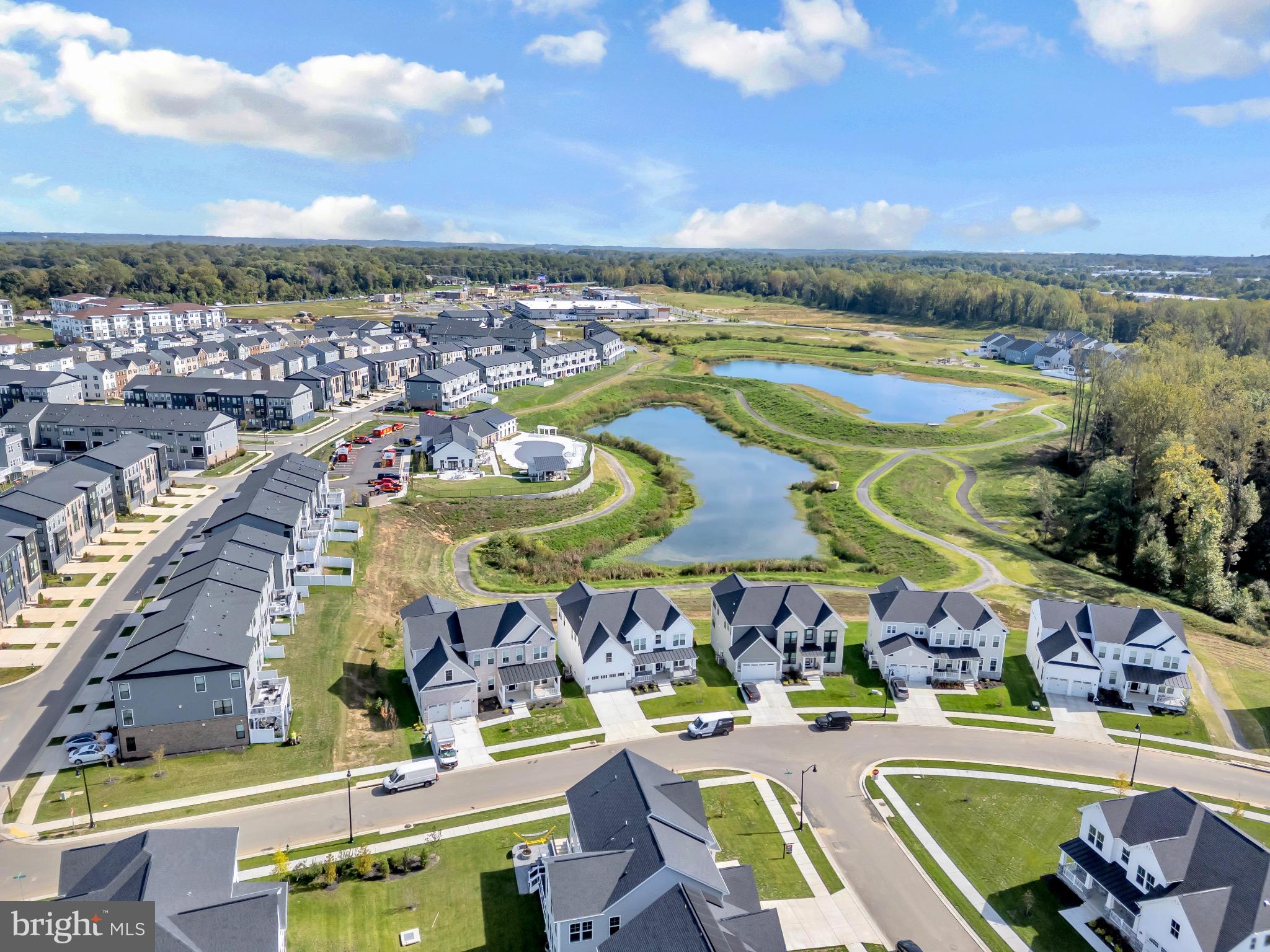 SOUTHLAKE - Residential