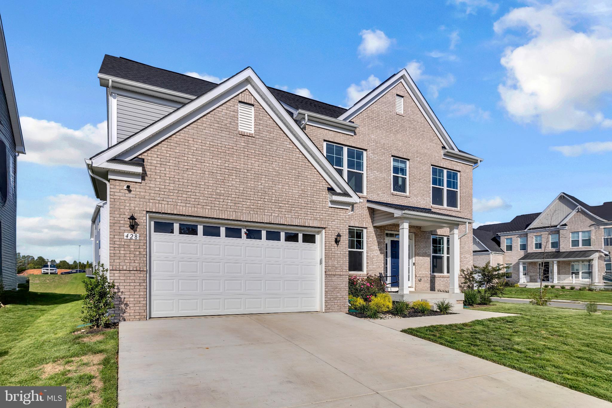 428 MEADOW CREEK DRIVE