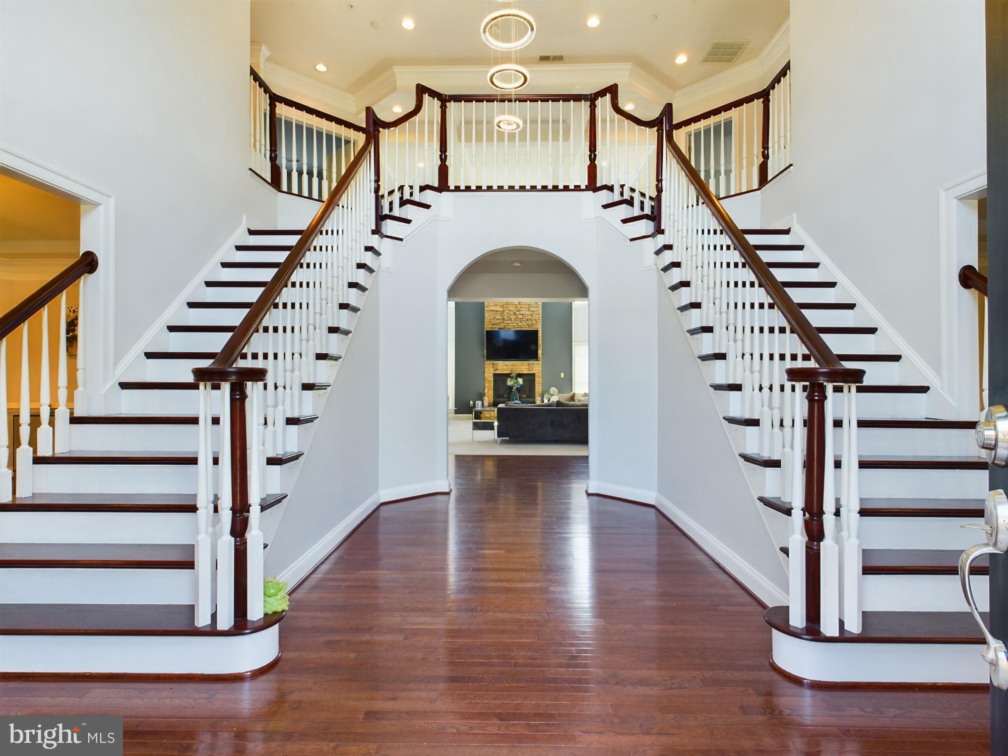 TALL OAKS ESTATES - Residential