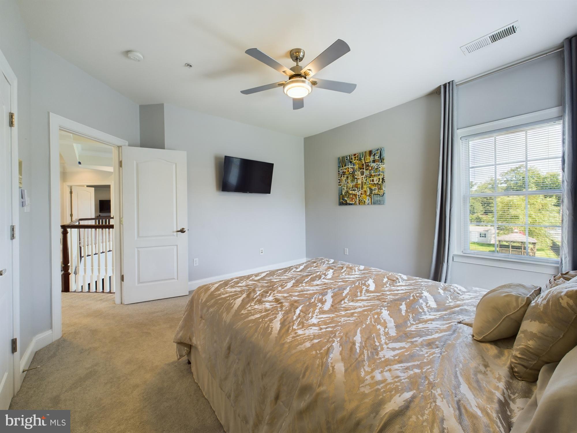 TALL OAKS ESTATES - Residential