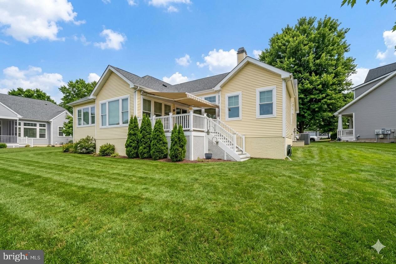 PENINSULA LAKES - Residential
