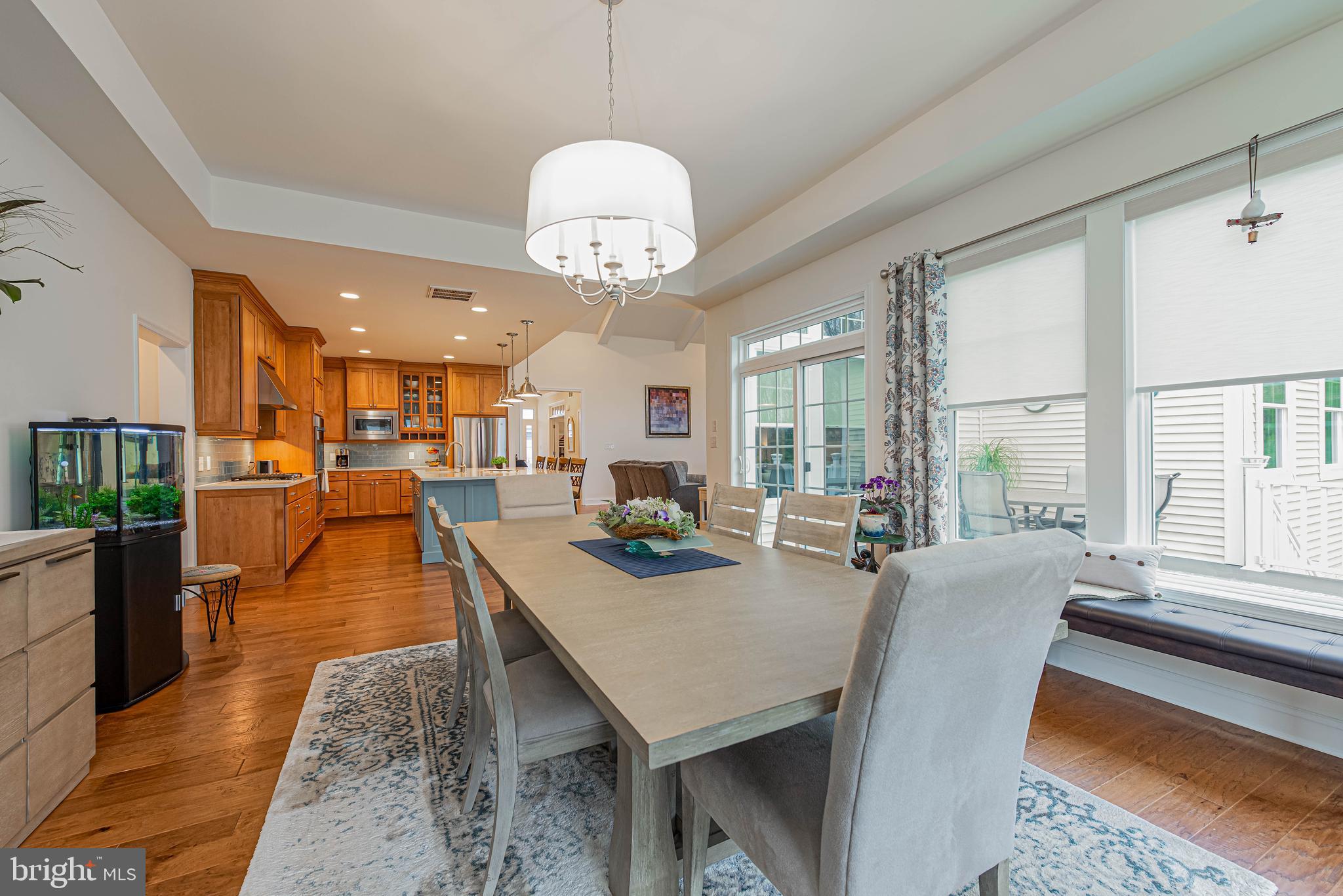 PENINSULA LAKES - Residential