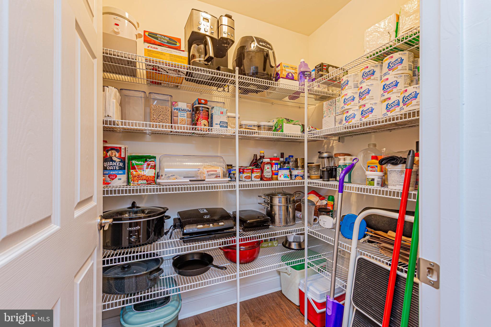 PENINSULA LAKES - Residential