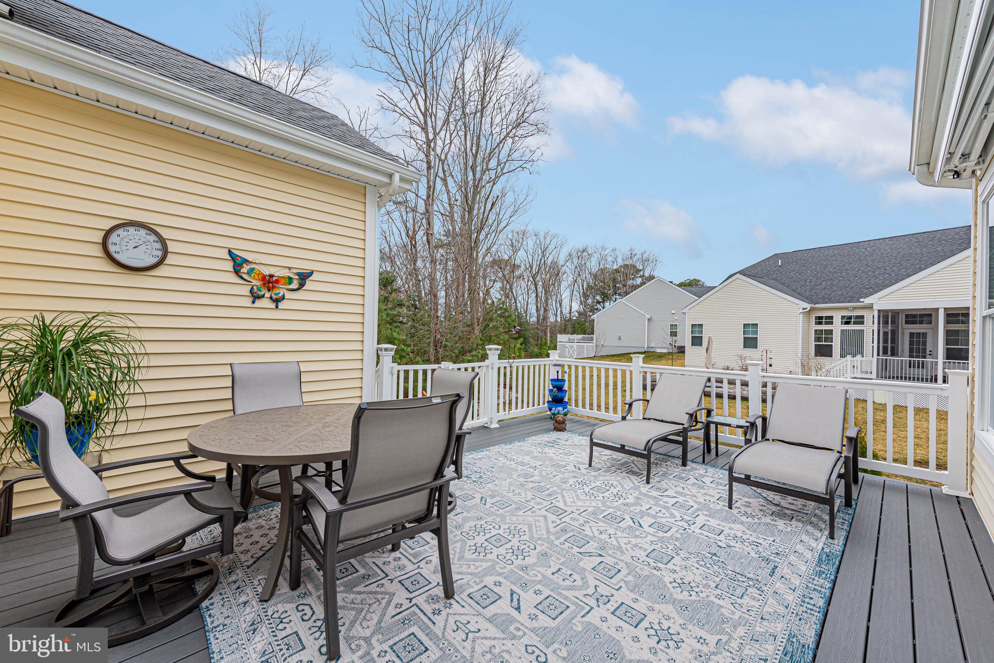 PENINSULA LAKES - Residential