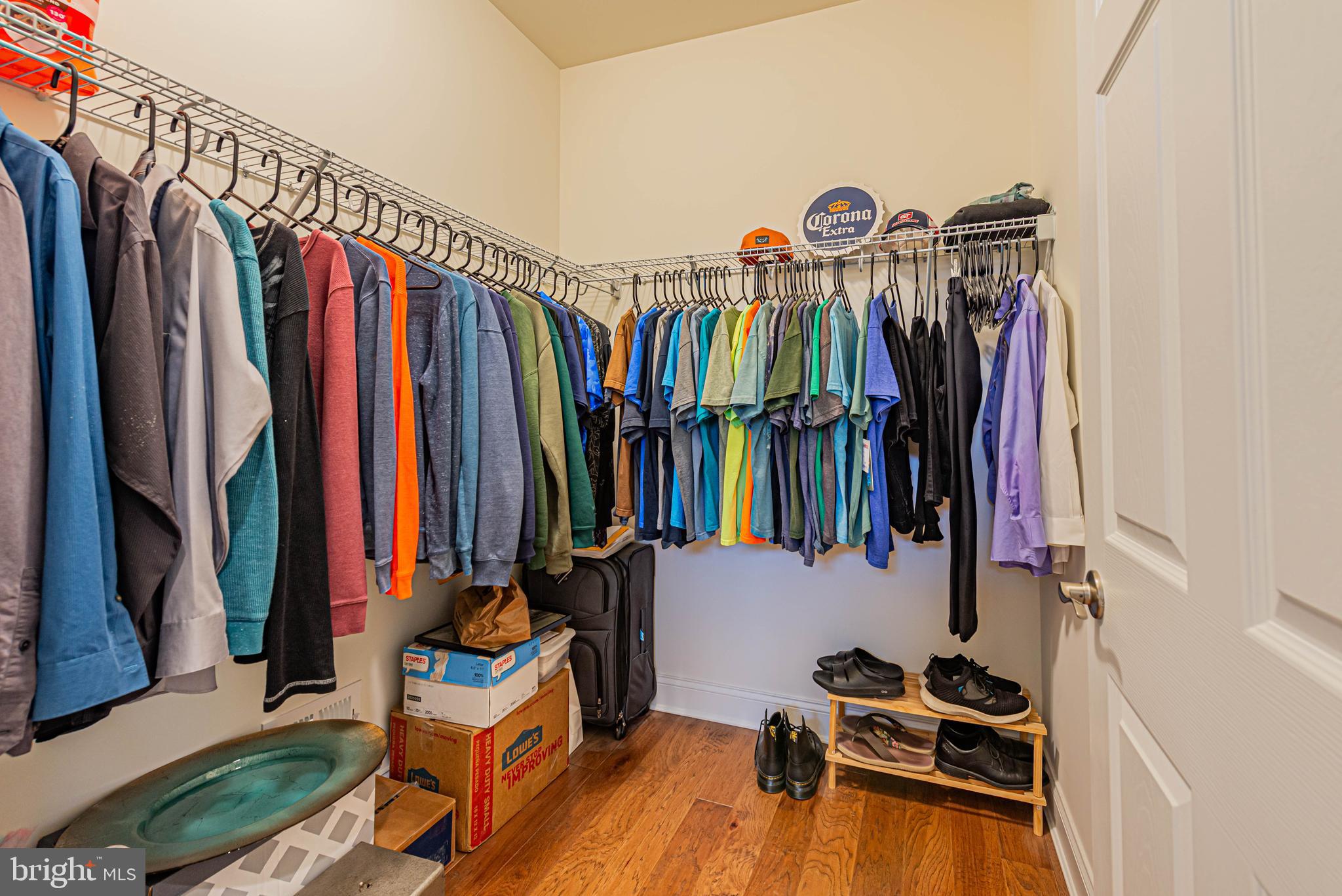 PENINSULA LAKES - Residential