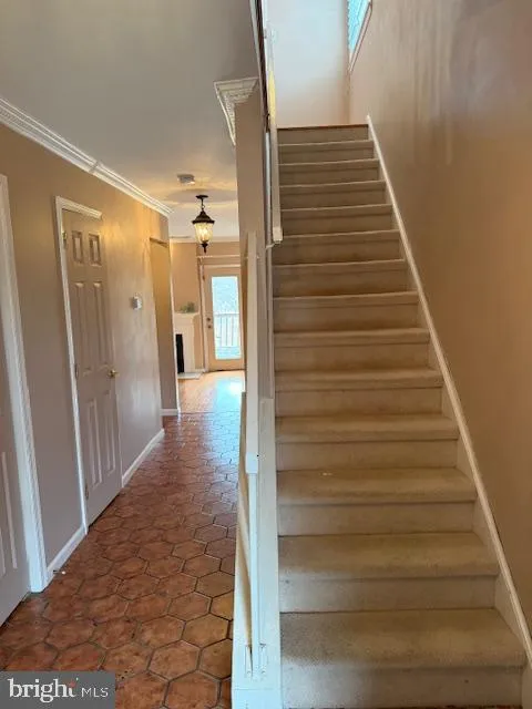 Chesterbrook, Pennsylvania 19087, United States, 5 Bedrooms Bedrooms, ,5 BathroomsBathrooms,Residential,Pending,1924