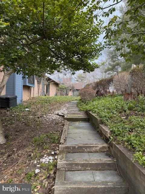 Chesterbrook, Pennsylvania 19087, United States, 5 Bedrooms Bedrooms, ,5 BathroomsBathrooms,Residential,Pending,1924