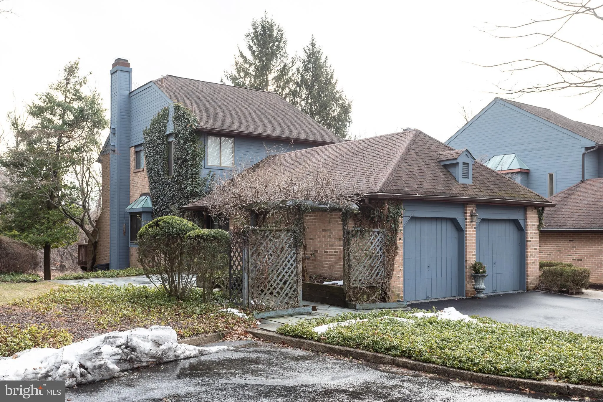 Chesterbrook, Pennsylvania 19087, United States, 5 Bedrooms Bedrooms, ,5 BathroomsBathrooms,Residential,Pending,1924