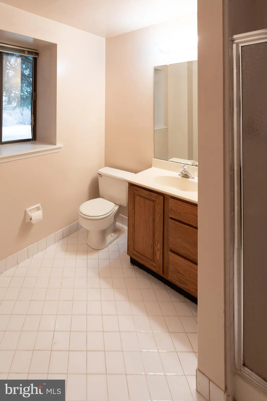 Chesterbrook, Pennsylvania 19087, United States, 5 Bedrooms Bedrooms, ,5 BathroomsBathrooms,Residential,Pending,1924