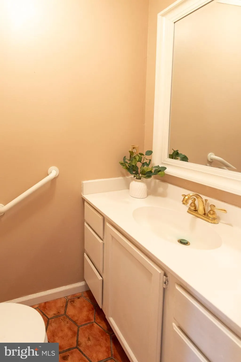 Chesterbrook, Pennsylvania 19087, United States, 5 Bedrooms Bedrooms, ,5 BathroomsBathrooms,Residential,Pending,1924