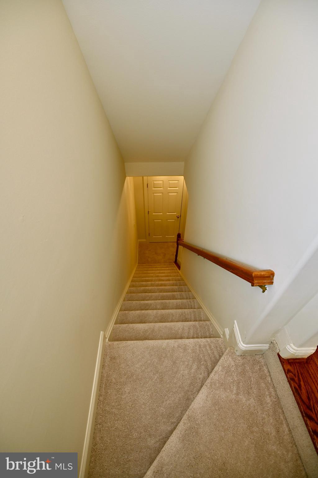 SHEFFIELD MANOR - Residential Lease