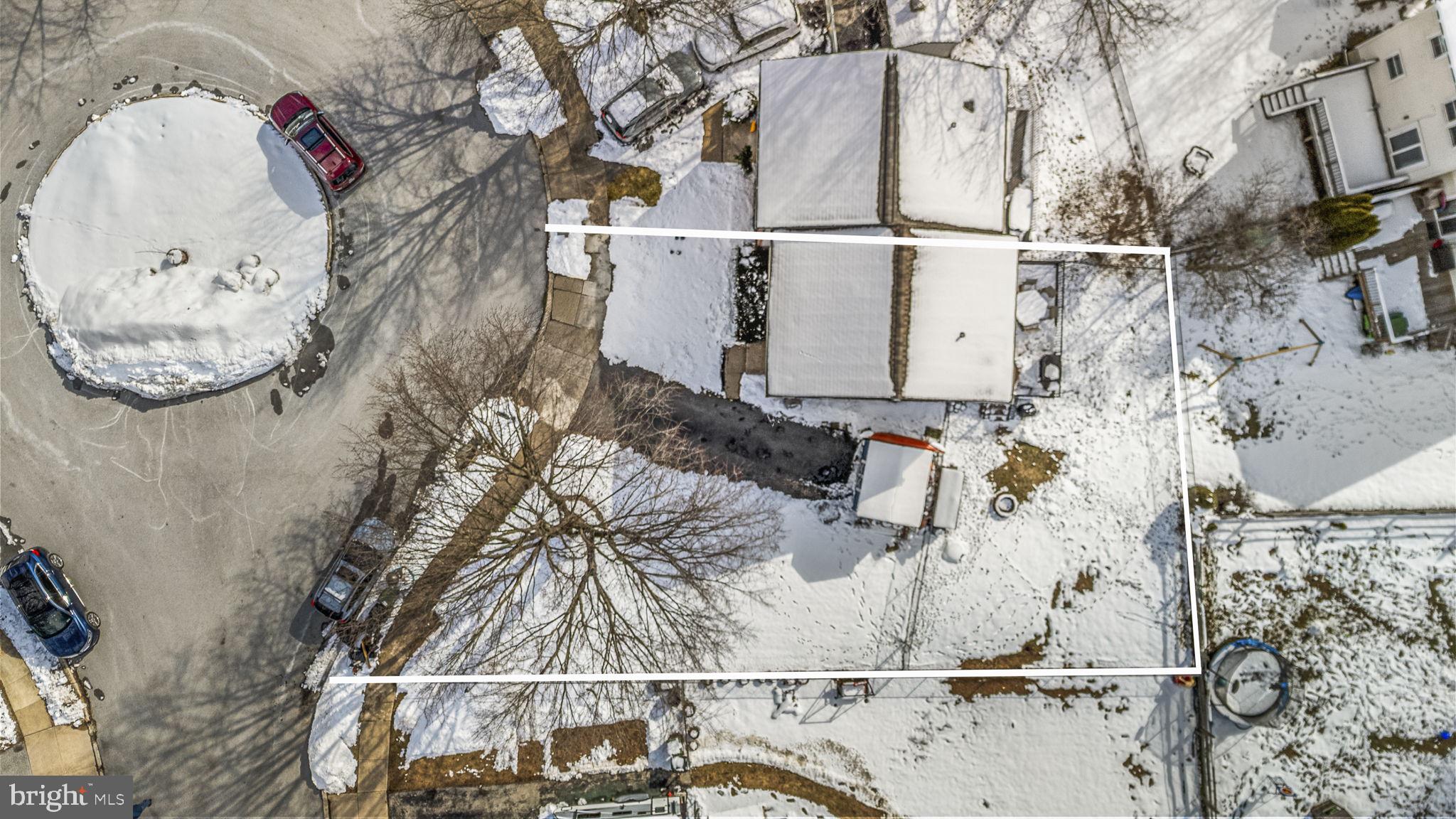 INGLESIDE VILLAGE - Residential