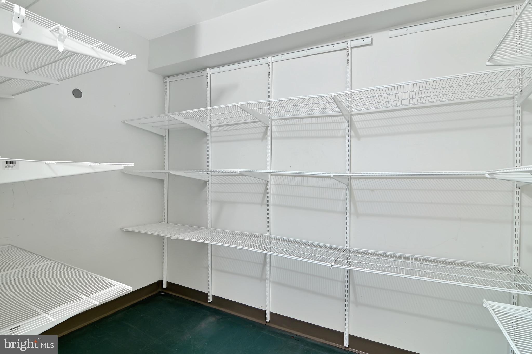 CHERRY RUN - Residential