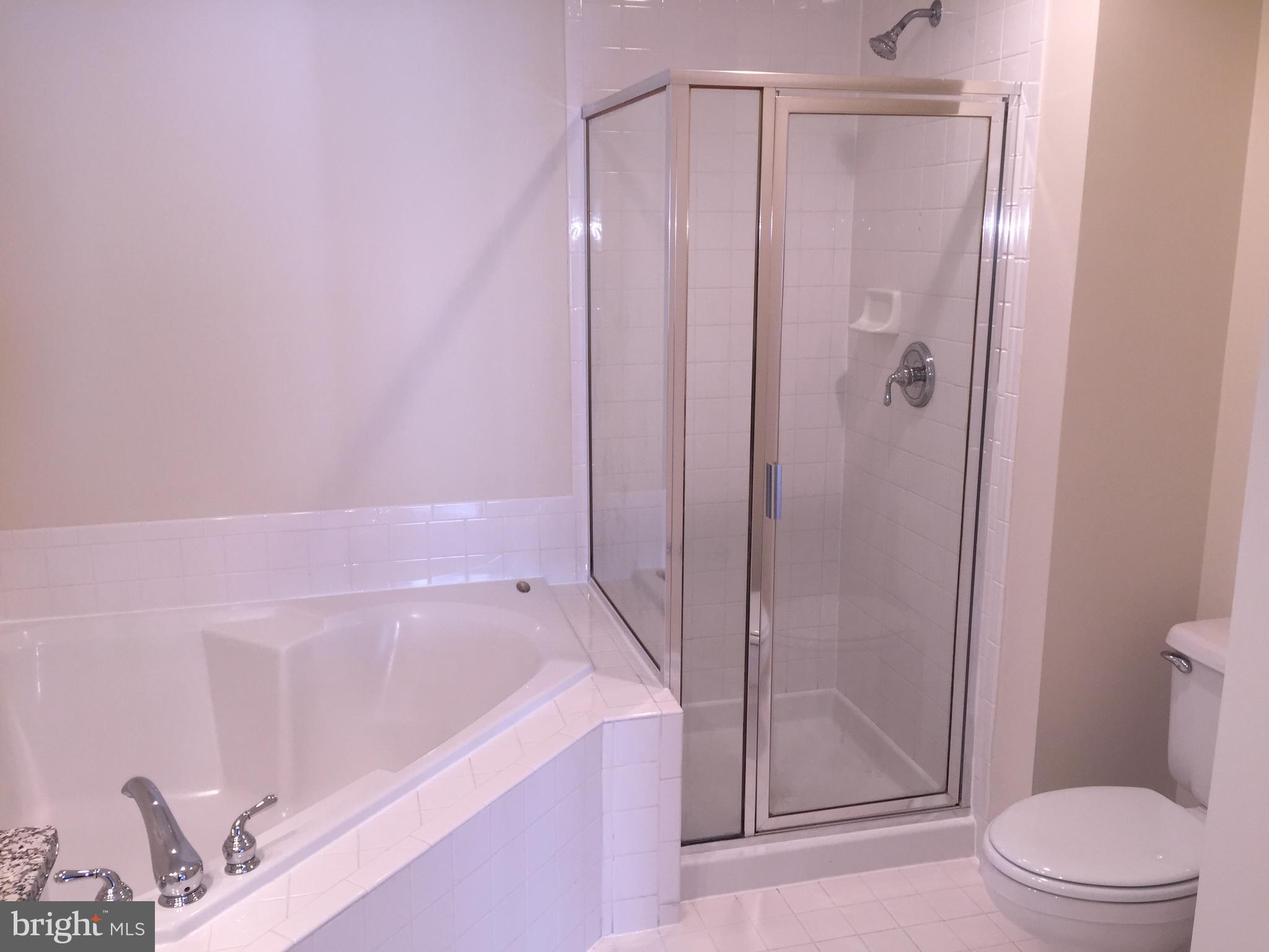 TYSONS VILLAGE - Residential Lease