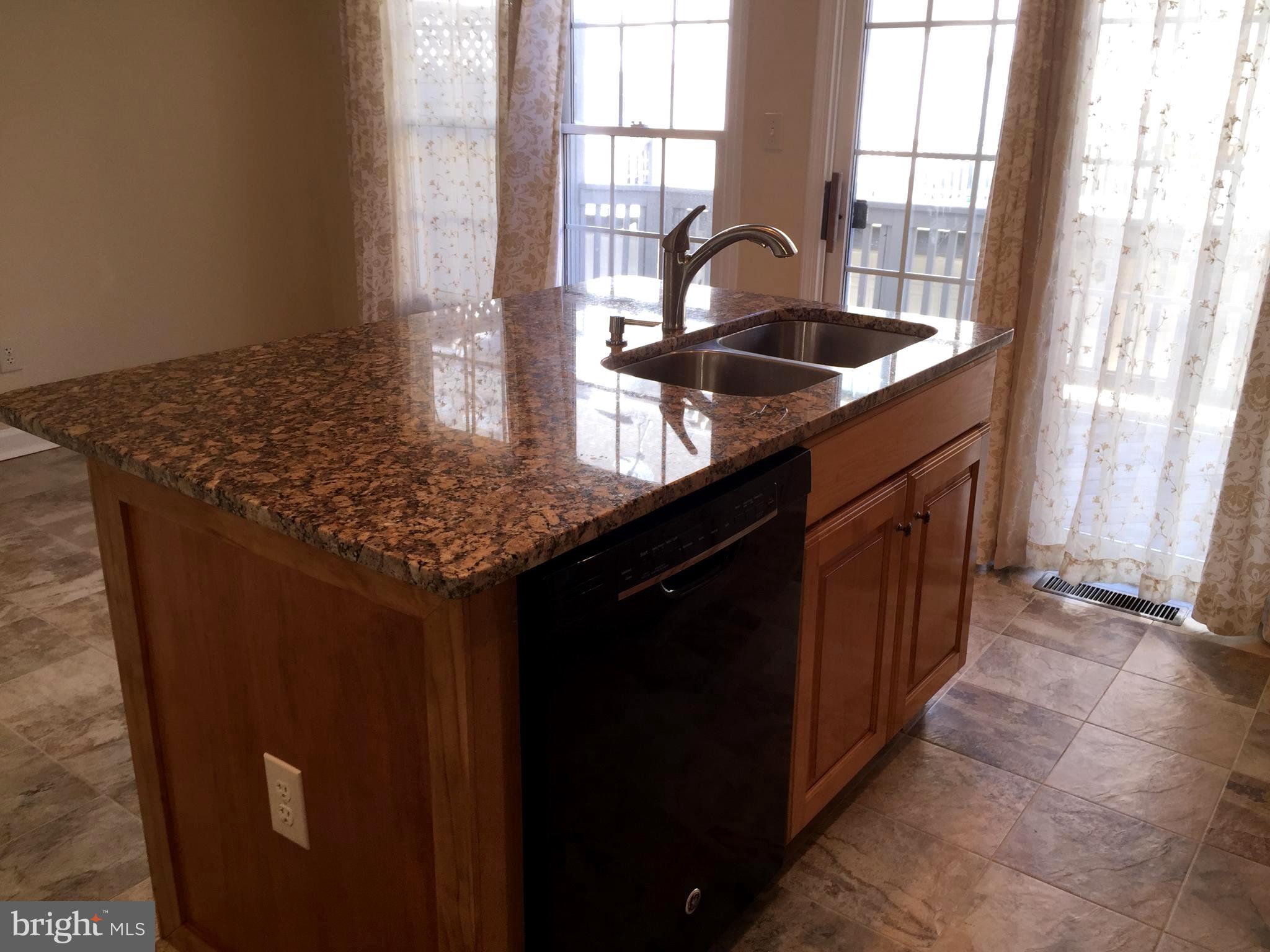 TYSONS VILLAGE - Residential Lease