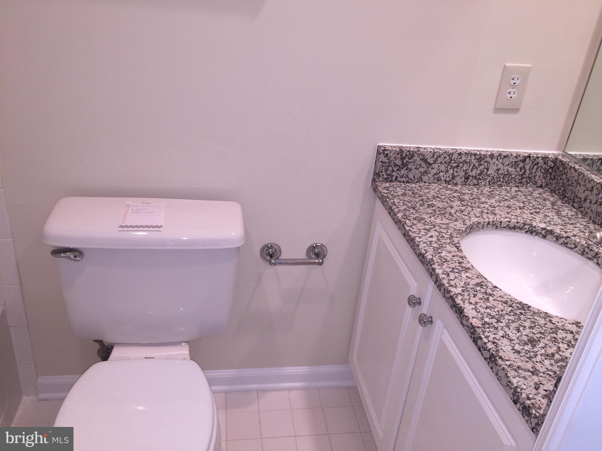 TYSONS VILLAGE - Residential Lease