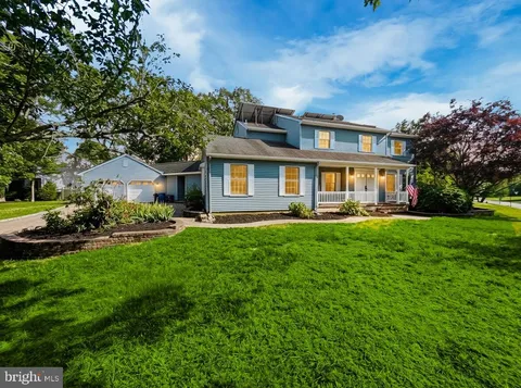 705 Princeton Road, Lanoka Harbor, NJ MLS: NJOC2035816