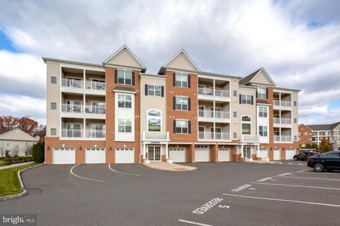 Condo For Rent - 4543 Champions Run<br/> CHERRY HILL, NJ 08002