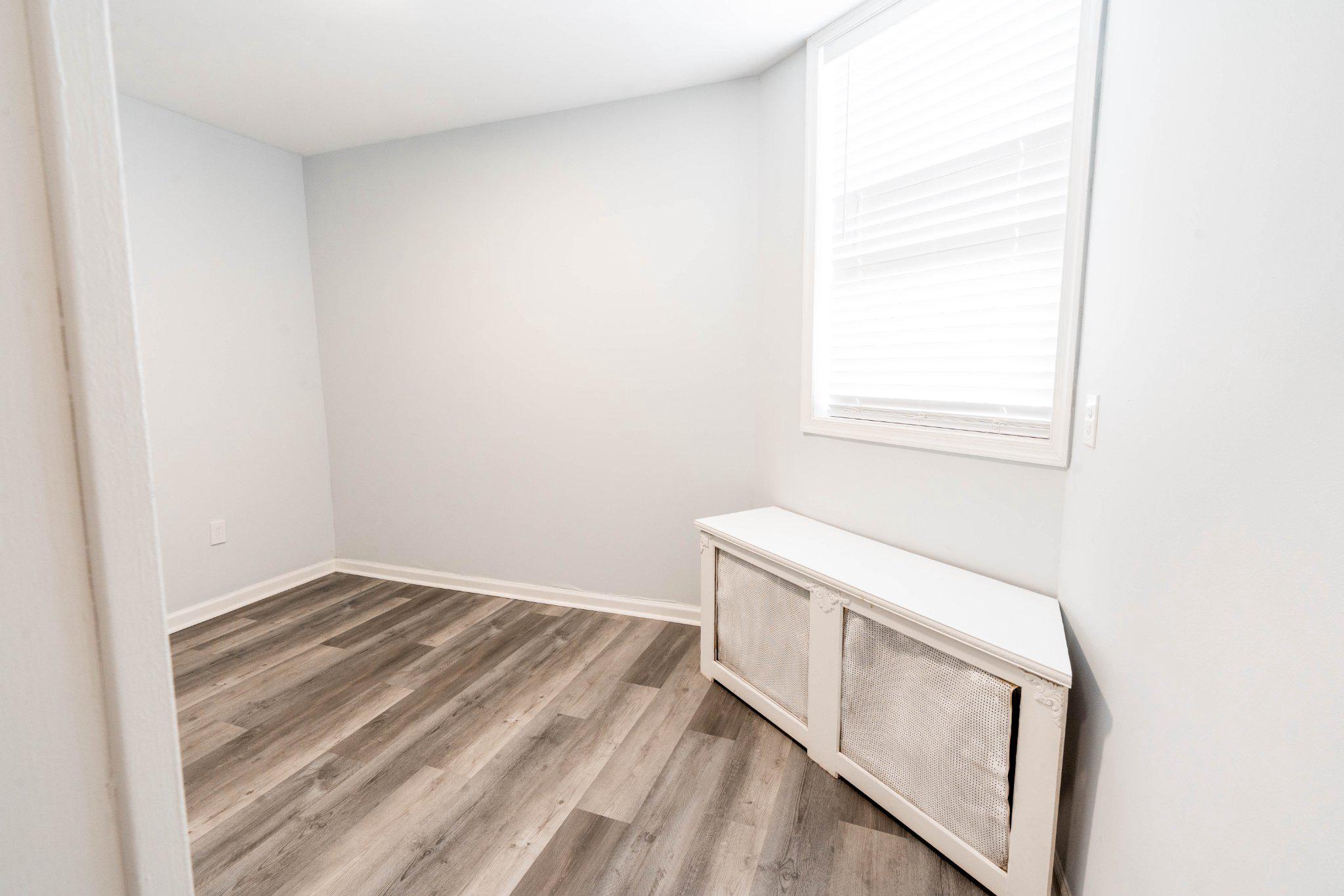 WHITMAN - Residential