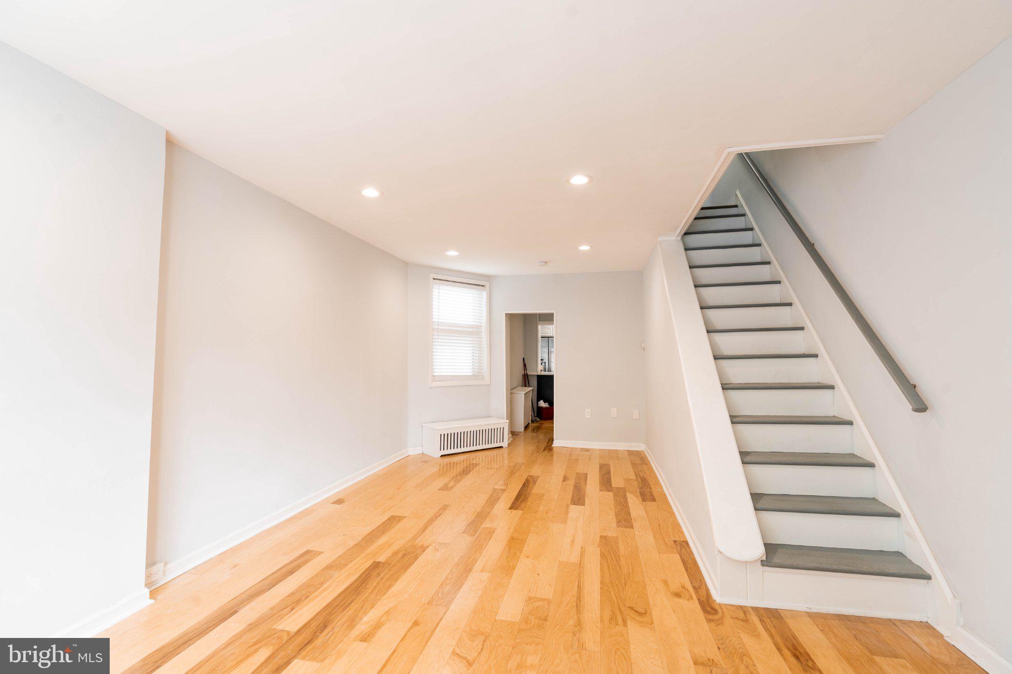 WHITMAN - Residential