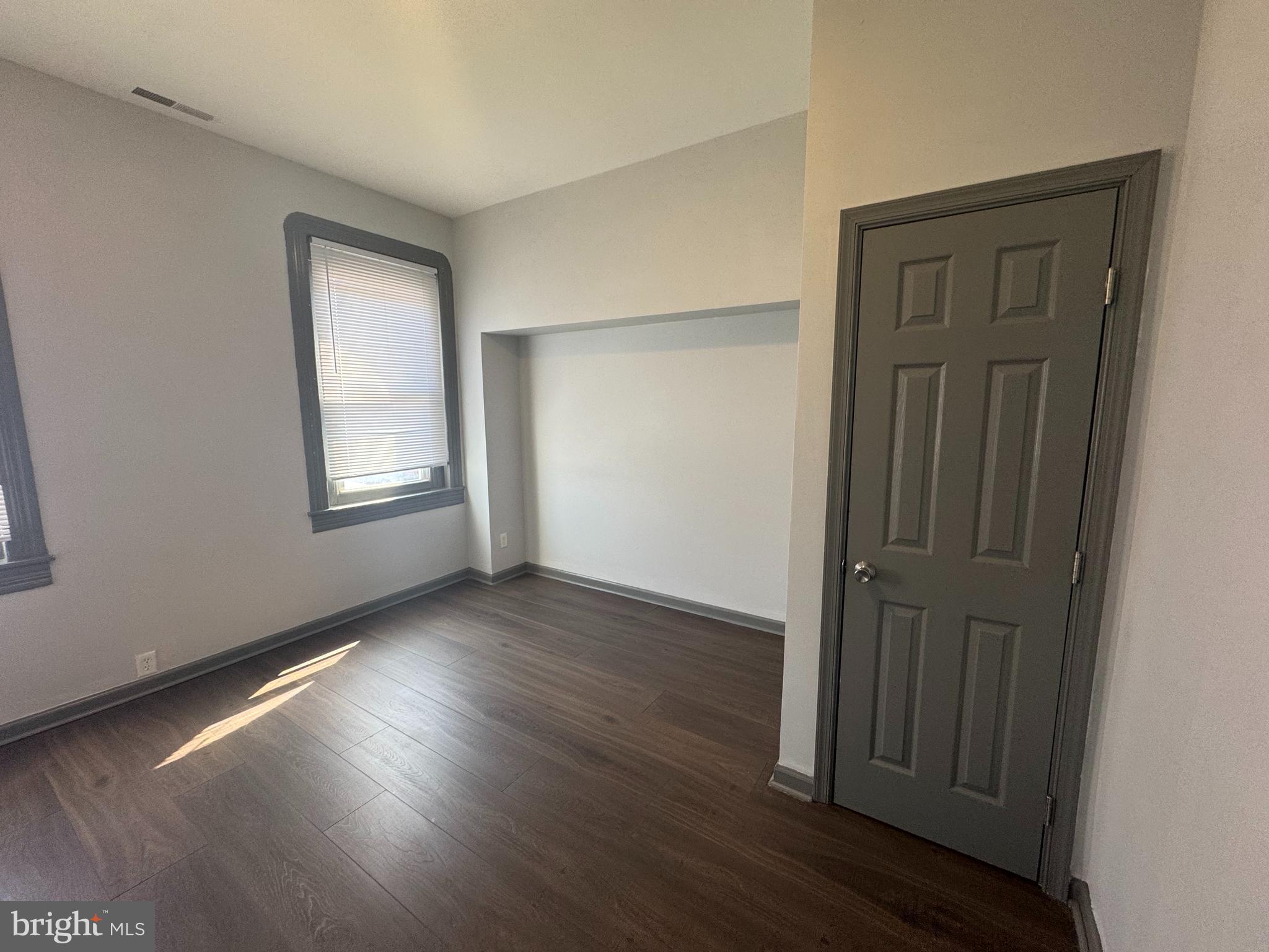 PHILADELPHIA (NORTH) - Residential Income