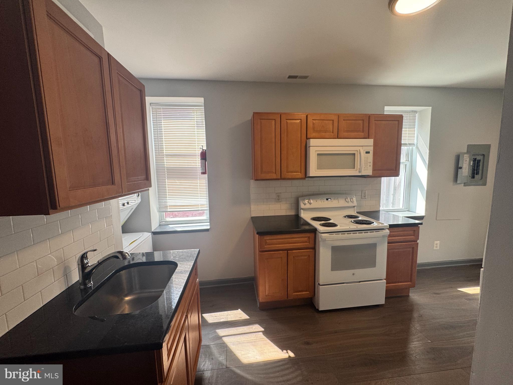 PHILADELPHIA (NORTH) - Residential Income