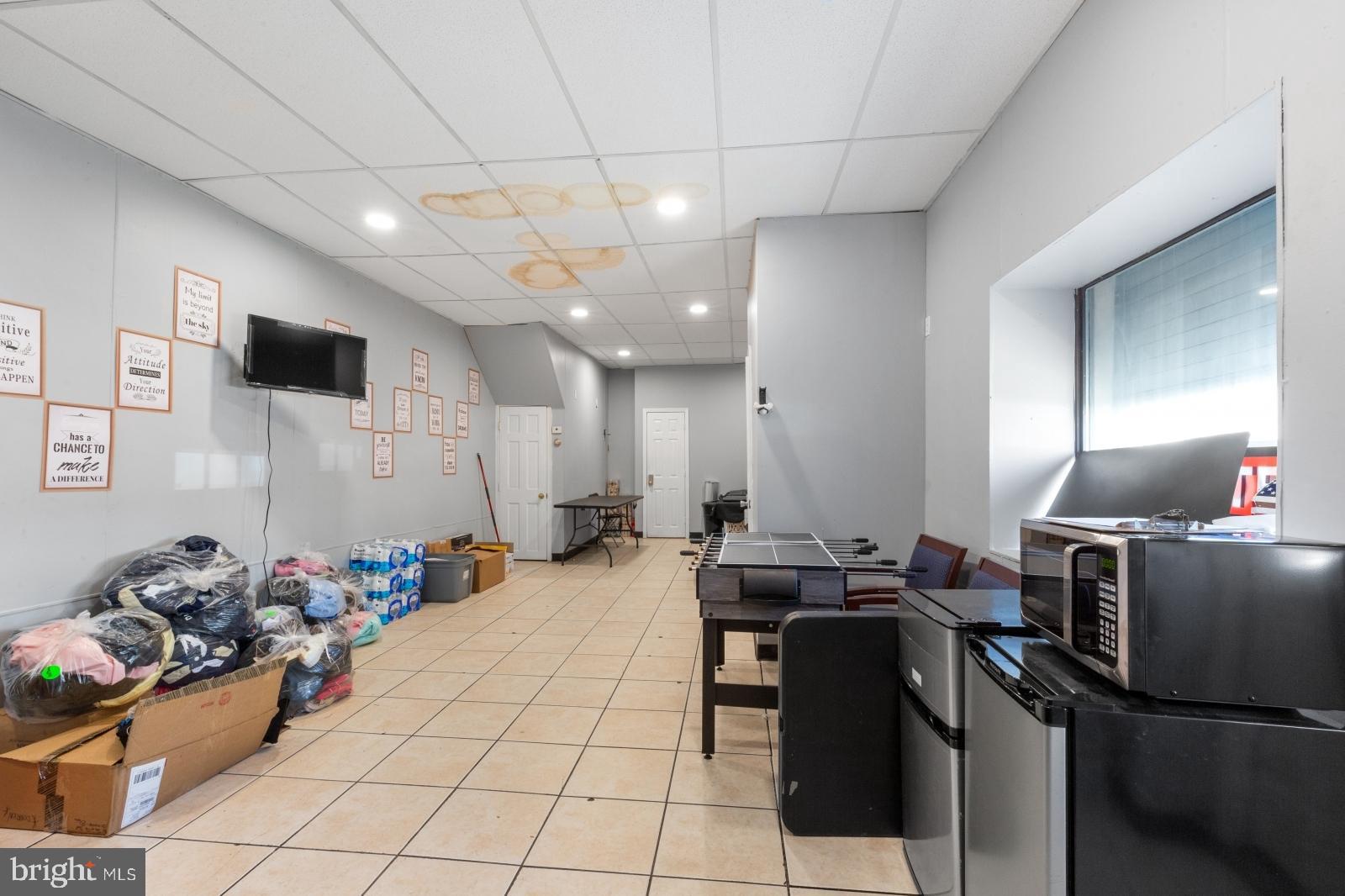 2100 S LAMBERT STREET