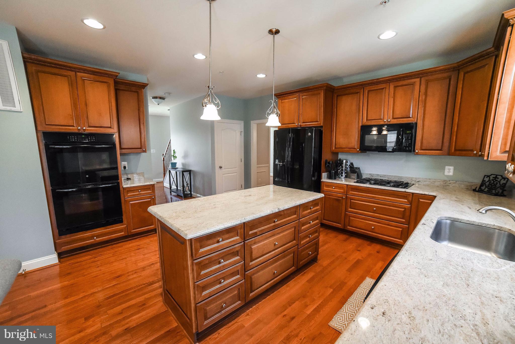 BROAD CREEK - Residential