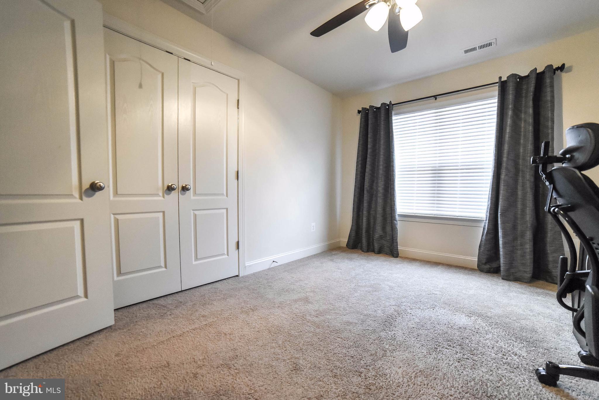 BROAD CREEK - Residential