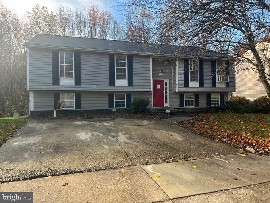 Discover the untapped potential of this split foyer gem, eagerly awaiting your transformative touch. Nestled in a sought-after neighborhood, this residence offers a promising canvas for those with a keen eye for renovation.  Step into the spacious foyer that sets the tone for the creative possibilities that lie within. The split-level design provides a distinctive layout, offering both functionality and character. As you explore each room, envision the opportunity to tailor the space to your unique preferences and lifestyle.
This home, although in need of some tender loving care, boasts a solid foundation and great bones. With your personal flair, this split foyer could become a stylish haven. The potential is endless, from creating an open-concept living area to updating the kitchen and bathrooms. Conveniently located near amenities, this property combines the allure of a quiet neighborhood with the promise of a revitalized living space. Seize this chance to breathe new life into a home that can truly become a reflection of your style and aspirations. Embrace the challenge and rewards of turning this split foyer into a showcase of your vision.