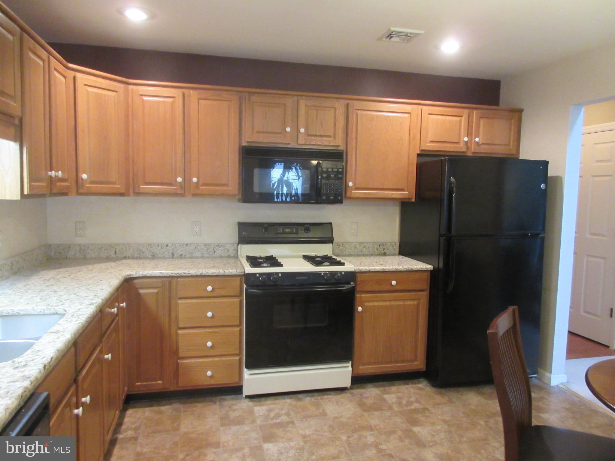 SUMMIT HILLS - Residential