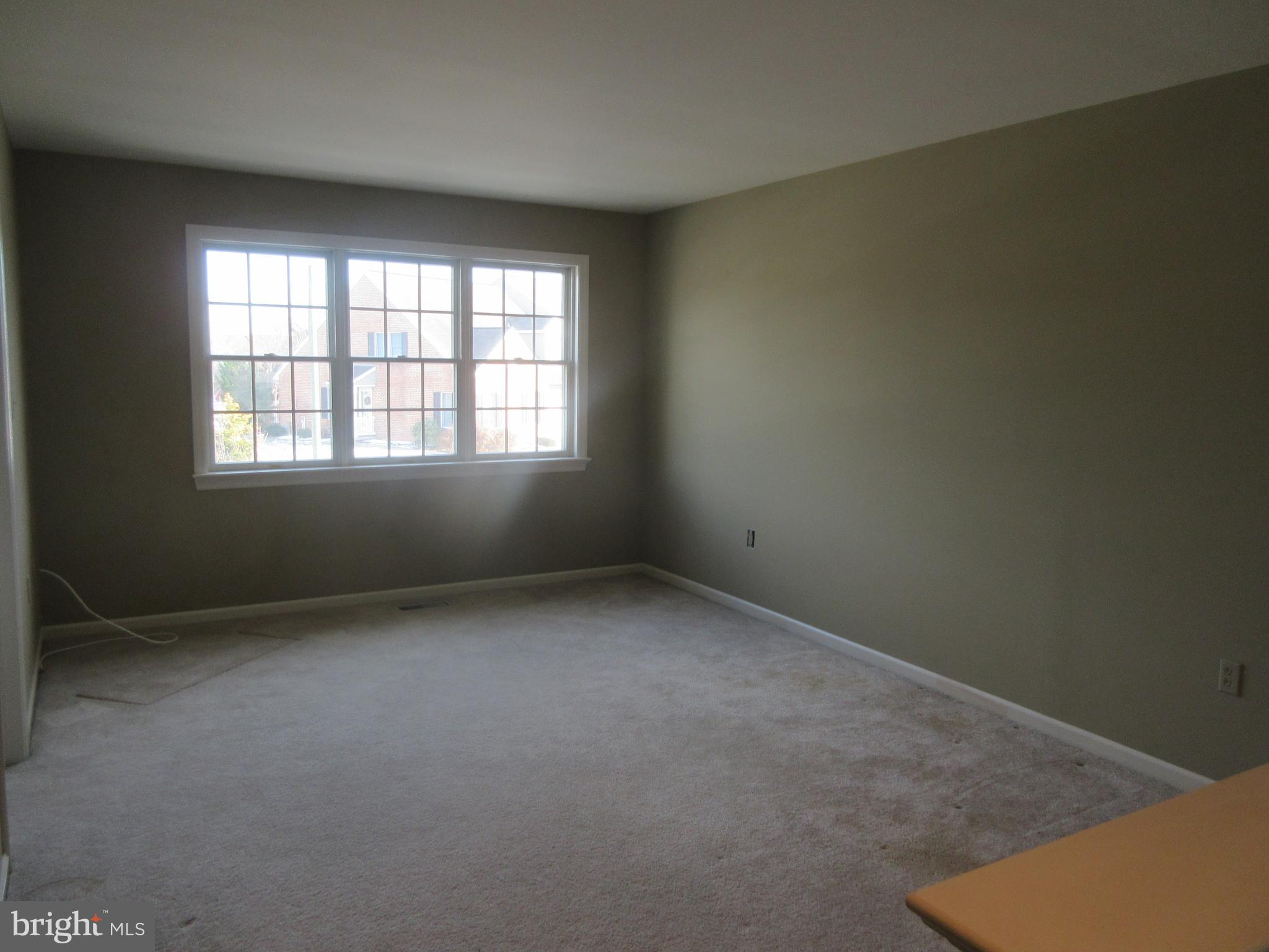 SUMMIT HILLS - Residential