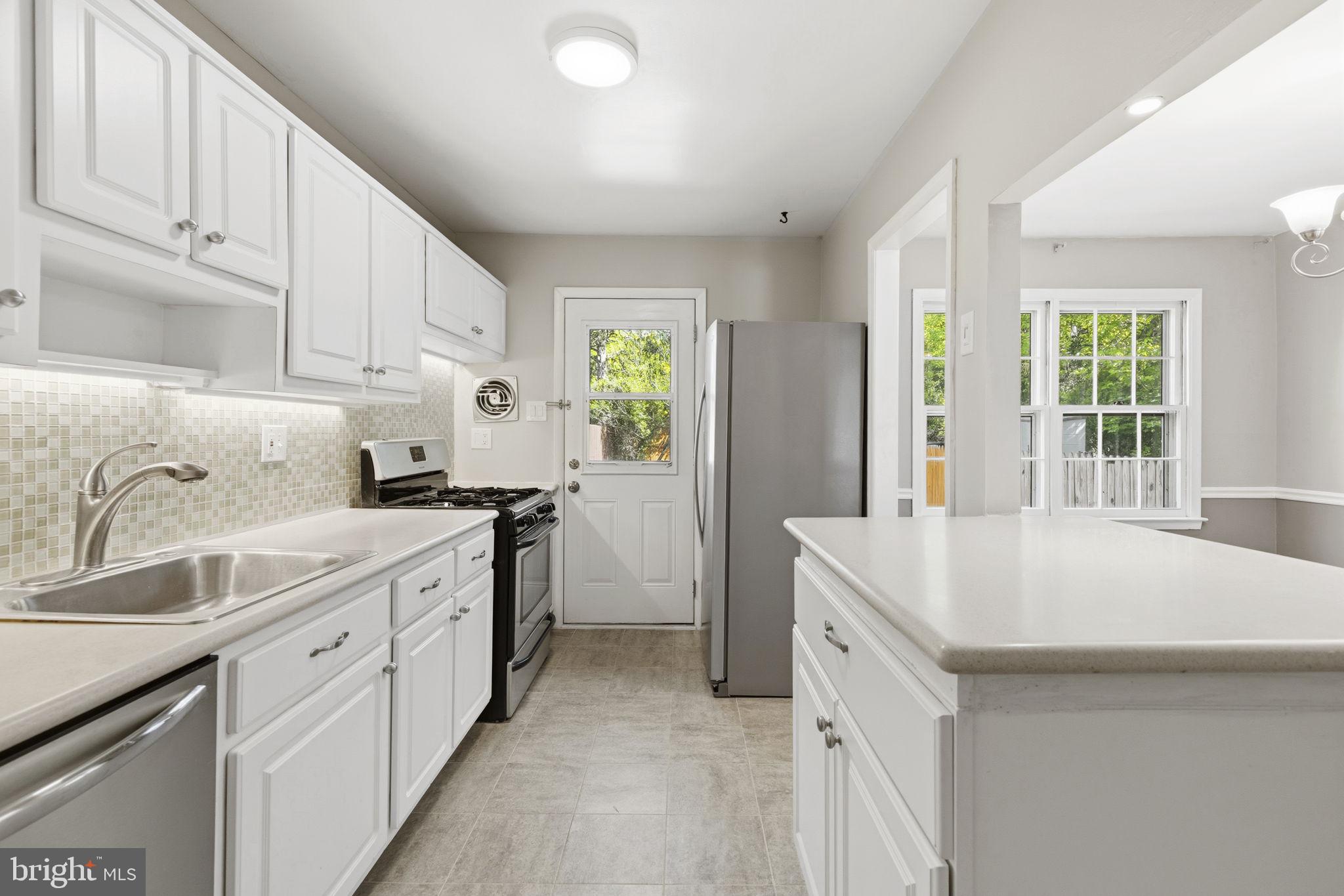 BELMONT CONDOMINIUMS - Residential