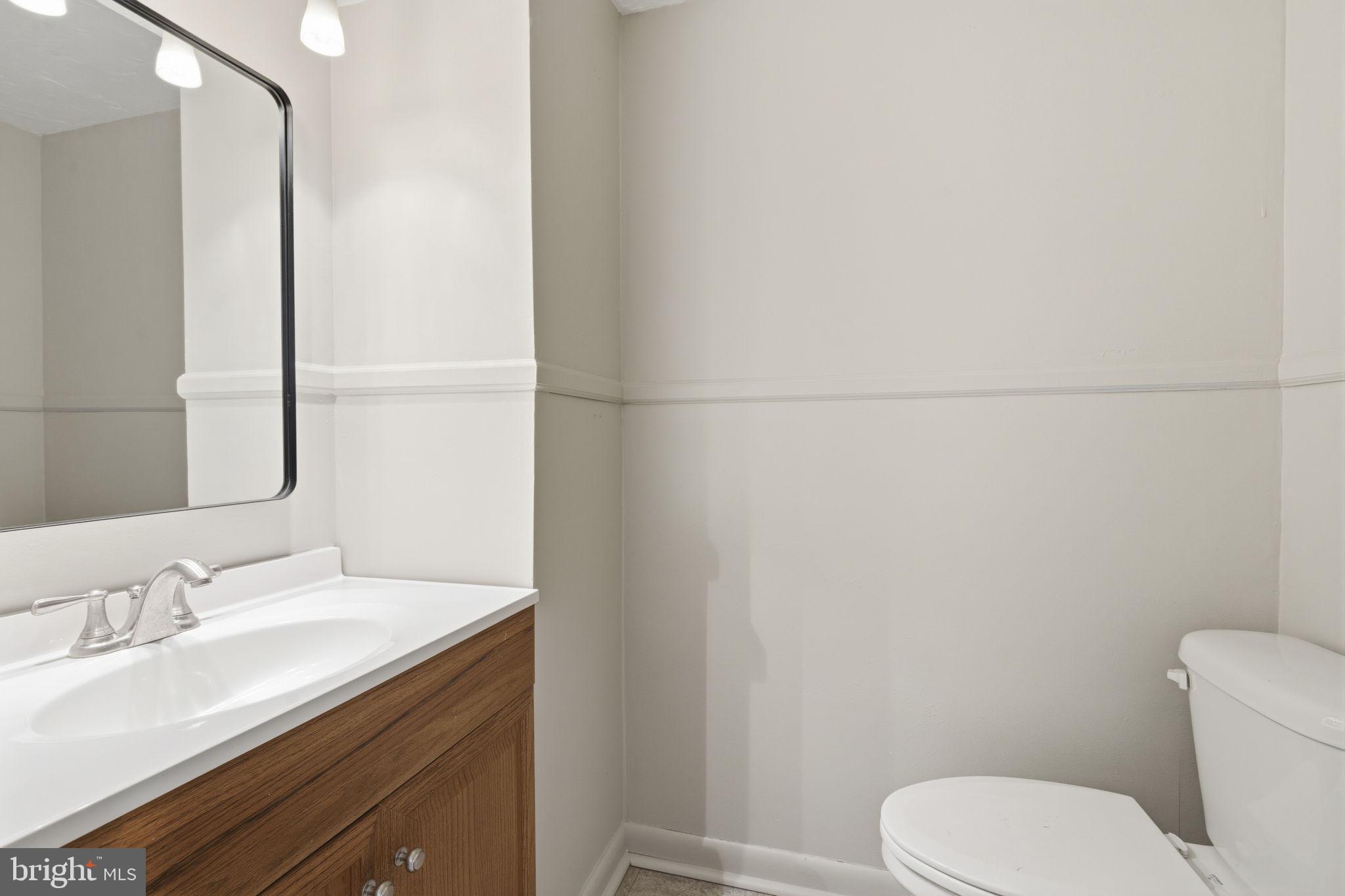 BELMONT CONDOMINIUMS - Residential