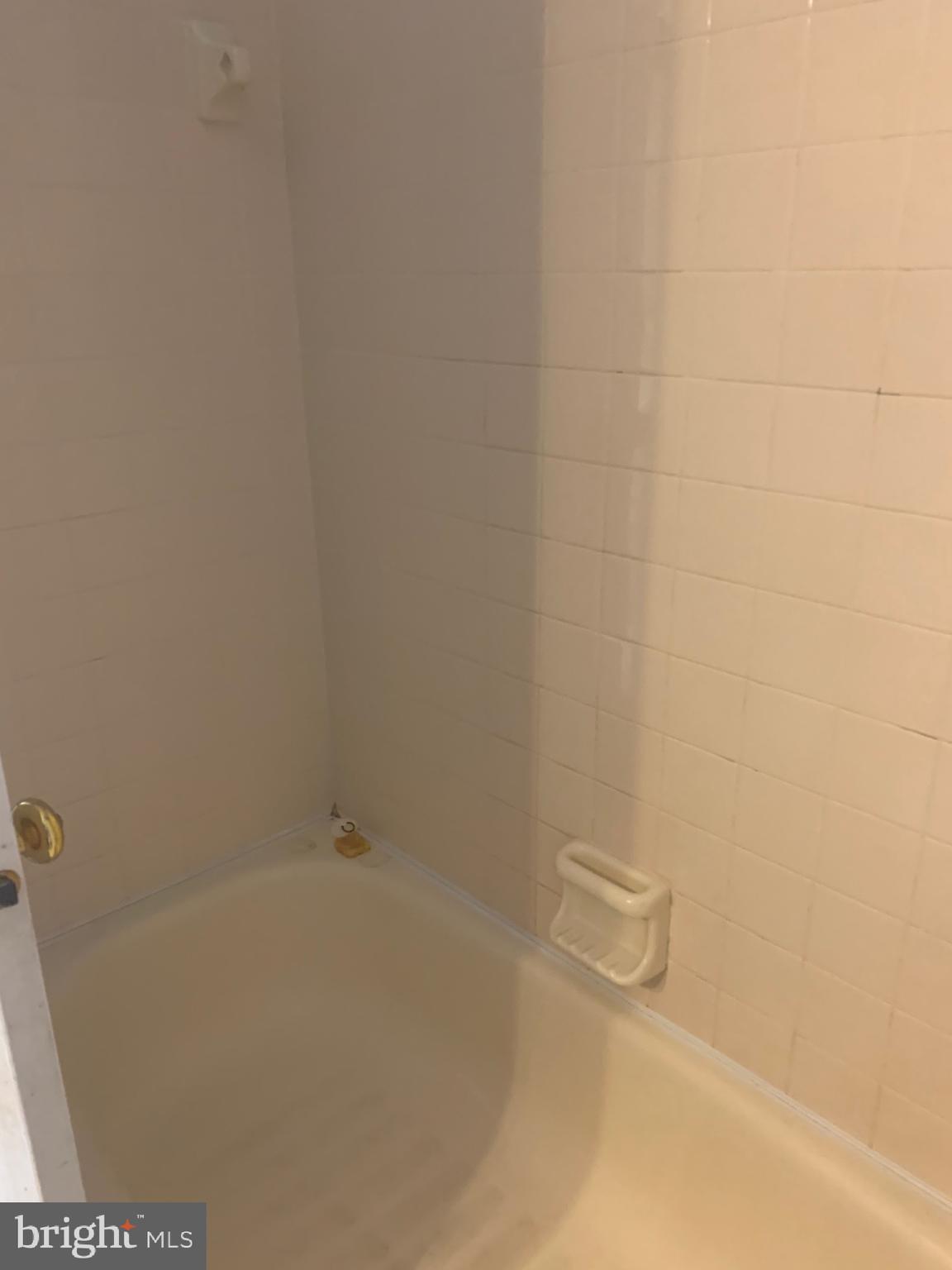 SADDLE CREEK - Residential