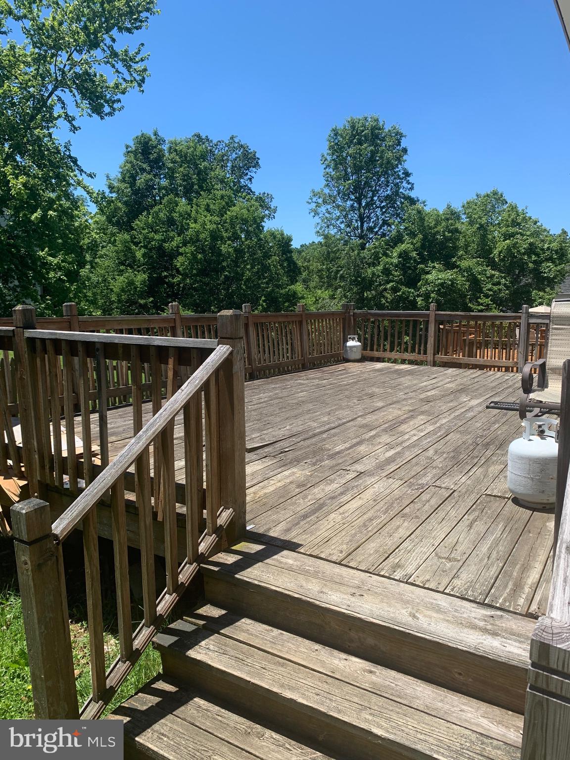 SADDLE CREEK - Residential